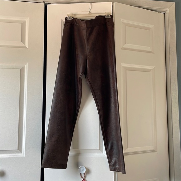 Max Studio’s NWT Brown and Black Faux Leather Pants - Picture 1 of 5